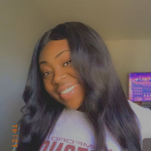 Meet your Posher, Bennea